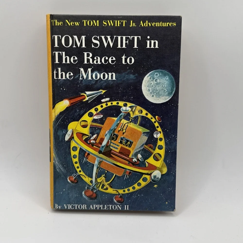 TOM SWIFT IN THE RACE TO THE MOON (9112) Vintage 1958 by Victor Appleton II-NICE